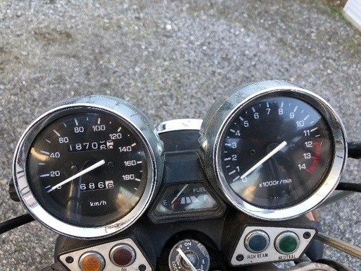 ヤマハXJR400出品致しました。（RZカラー）多数色々カスタム有り！
