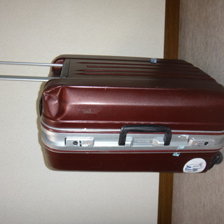 ハードタイプ　スーツケース