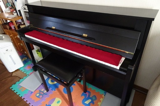 KAWAIの電子ピアノHA-10　チェアー・レースカバー付き