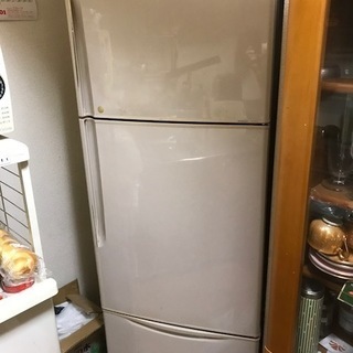 ３月６日まで　冷蔵庫370L【日立】