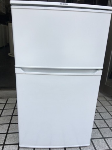 2016年 ❤️ IRIS OHYAMA IRR-A09TW-W 90L 冷蔵庫