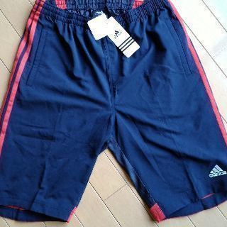 ★新品タグ付き★未使用★　adidas　ハーフパンツ　