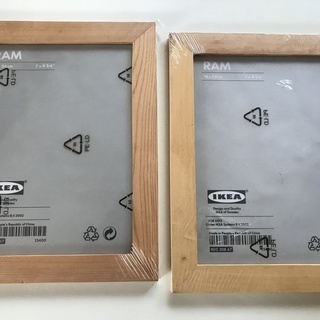 IKEAの木のフォトフレーム2枚セット　　新品未使用