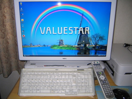 NEC  VALUESTAR   PC-VW770/LG(地上デジタルＴＶチューナー）２２型ワイド