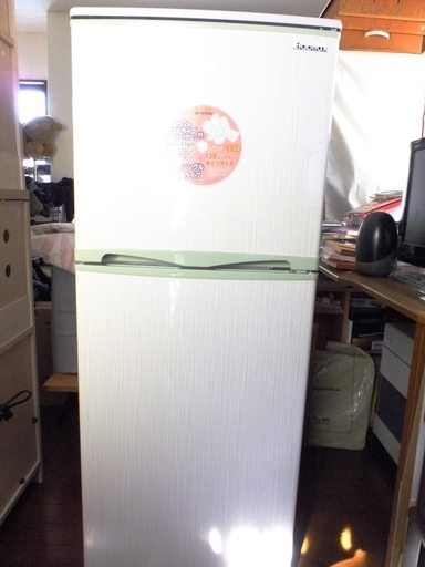 冷蔵庫　2017年製　2ドア138L