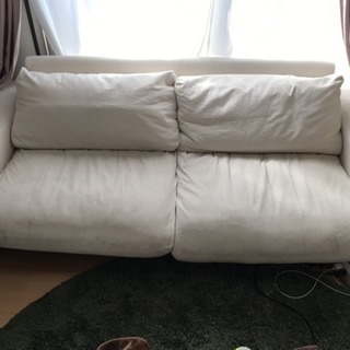 2.5人がけの無印のソファ