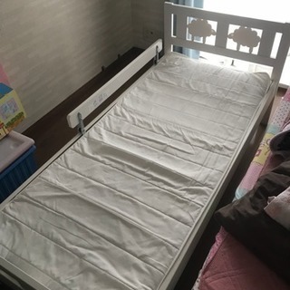 【美品】IKEA 子供用ベッド