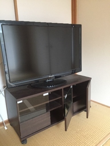 Panasonic 37型液晶テレビ(2010年)