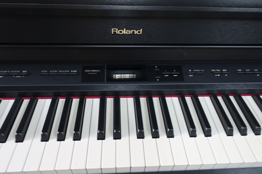 Roland HP307SB 2009製 ￥64.000-