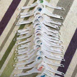 ベビーハンガー キッズハンガー 西松屋 Hiroko 横浜のその他の中古あげます 譲ります ジモティーで不用品の処分