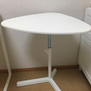 IKEA　テーブル