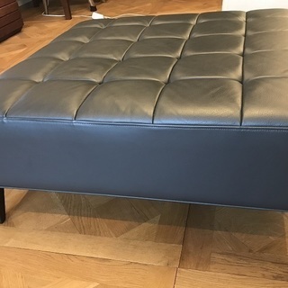 価格変更！！ ☆彡 美品 レザーオットマン ブラック ☆彡 【公式通販】