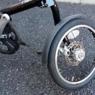 折りたたみ自転車　ストライダ
