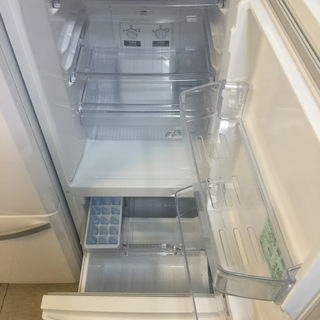 【送料無料・設置無料サービス有り】冷蔵庫 2016年製 MITSUBISHI MR-P15EZ-KW 中古