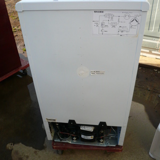 モリタ 88L 2ドア ノンフロン冷蔵庫(直冷式) MR-D09BB  - 売ります・あげます
