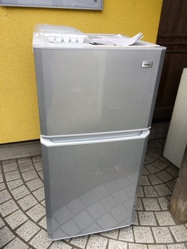 美品 ハイアール 冷蔵庫 JR-N106H 2015年製 106L