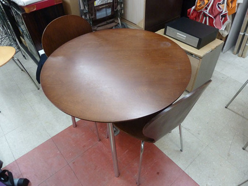 新札幌発 ニトリブラウン 食卓テーブル ダイニングテーブルセット椅子2脚付ラフィネ トップ新札幌店 新札幌 のテーブル ダイニングテーブル の中古あげます 譲ります ジモティーで不用品の処分