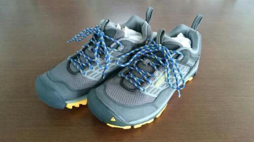KEEN  SALTZMAN  キーン  サルツマン  25.5cm  中古美品  トレッキングシューズ