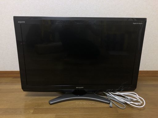 ★Sharp Aquos LC-32E7 Hi-Vision 32インチ テレビ 年式 2010 アンテナコード付き(3m）