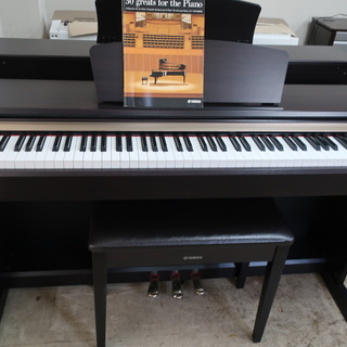 YAMAHA　YDP-160R　　￥32.000-