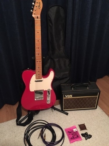 fender squier テレキャスター、VOX 15Wアンプ、シールド二本、その他