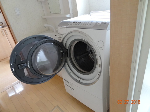 シャープ　ドラム式洗濯乾燥機　9Kg　関東地区条件付配達料無料