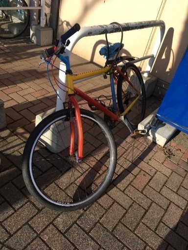 自転車ジャンク赤