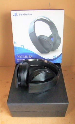 ソニー SONY CUHJ-15005 プレミアムワイヤレスサラウンドヘッドセット PREMIUM Wireless Surround Headset プレイステーション4用周辺機器◆臨場感のあるサラウンド
