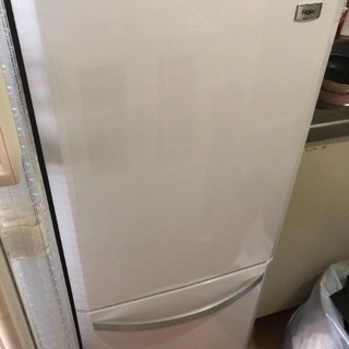 冷蔵庫サイズ148L状態良(受け取り先決定しました)