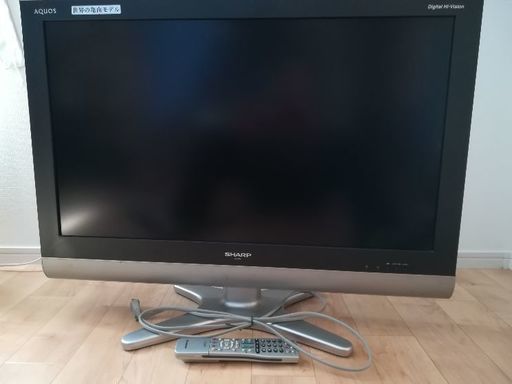 SHARP　32型液晶テレビ　LC-32E5