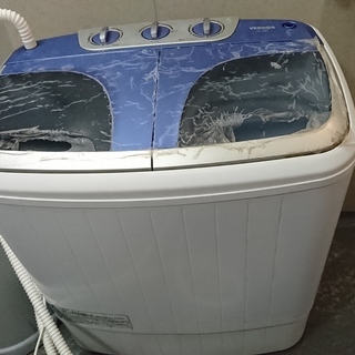 小型2層式洗濯機　下洗いに便利！　給水ポンプ付き