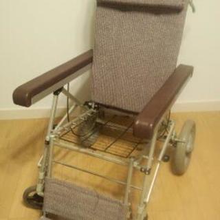 室内用　リクライニング　車椅子