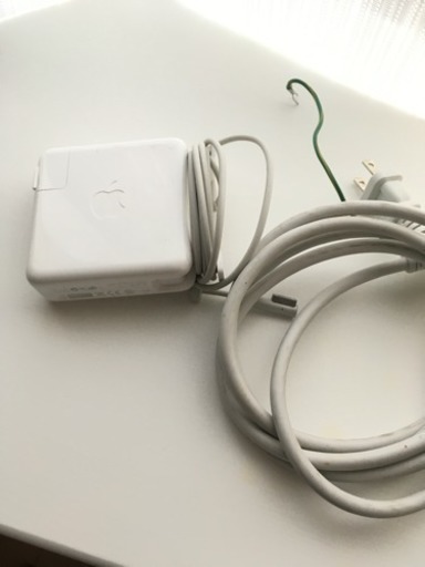Apple 85W MagSafe電源アダプタ for Mac Book（純正、中古）