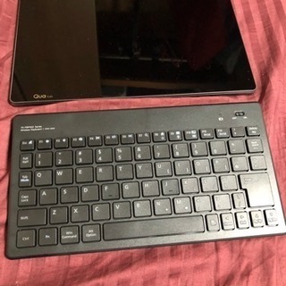 タブレット Qua tab PZ LTG32ネイビー 3/13まで