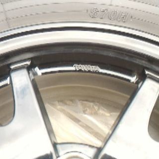 美品 TOYOTA プリウス タイヤ 純正アルミホイールセット 黒