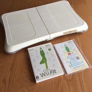 【値下げしました】バランスWiiボード+Wii fit