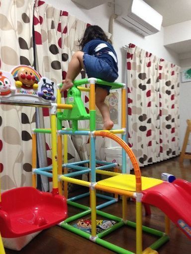 アンパンマン　ジャングルジム、ブランコ、すべり台