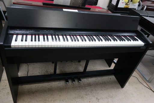 Roland　F-140B　2016製　￥51.000-