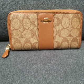 大人気ブランドＣＯＡＣＨの長財布★本物新品★激安★送料無料即日発送！価格交渉可！！