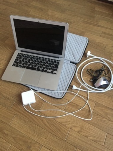 【新品同様】MacBook Air 13インチ 2014