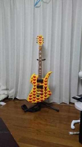 ヒデモデルギター