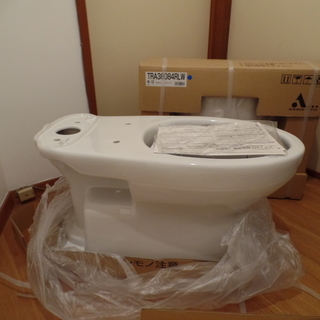 DIY!  美デザイン  新品  超節水型トイレ/便器