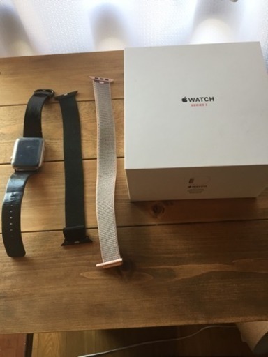 アップルウォッチ 3 ゴールド  42mm セルラーモデル