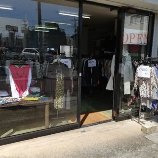 船橋市 馬込沢に婦人服の店オープン - 地元のお店