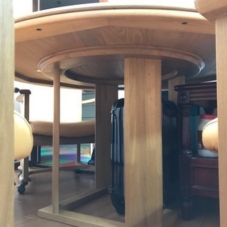 美品 ダイニングテーブル(円卓) 椅子セット