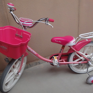 子供自転車 18インチ ピンク、ヘルメット付　美品