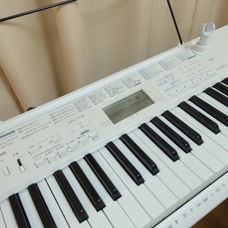 カシオ 電子ピアノ LK−114 - 鍵盤楽器、ピアノ