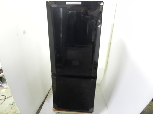 三菱　146Ｌ　冷蔵庫　2015年製　お譲りします２