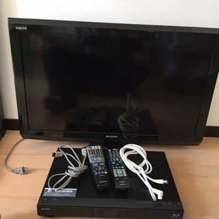 液晶テレビとＢＤレコーダー