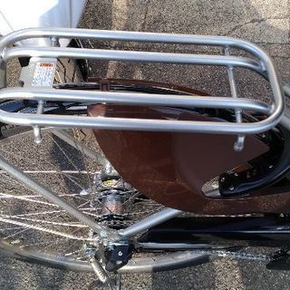 ヤマハ電動自転車　パス　ウィズ　２６インチ　ピュアシルバー PA26W